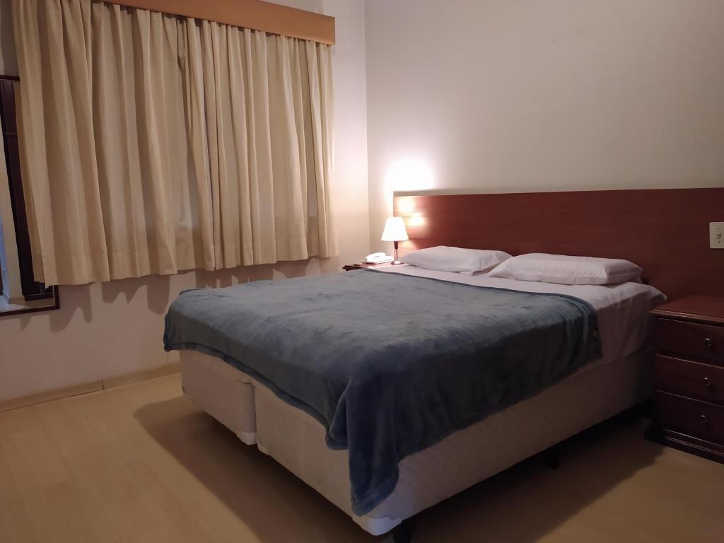  Flat em Moema quarto sala cozinha área de serviço
