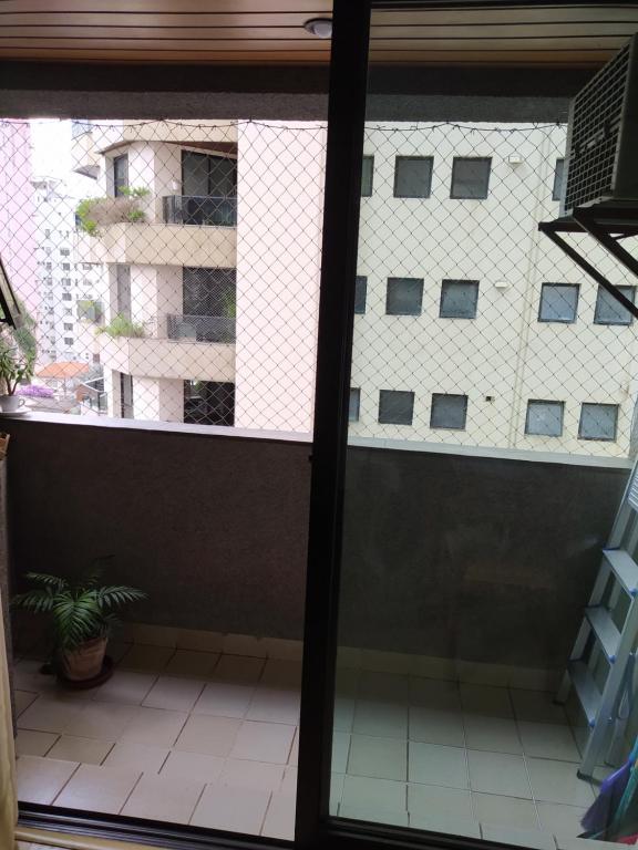  Flat em Moema quarto sala cozinha área de serviço
