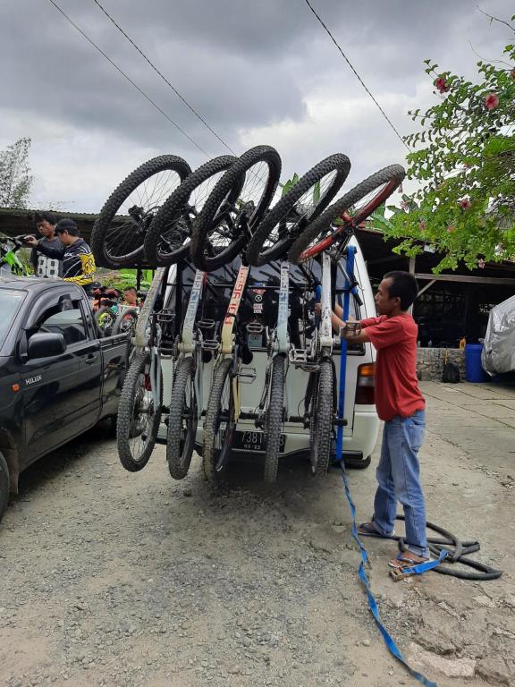 PIAS POPPIES HOTEL - 10