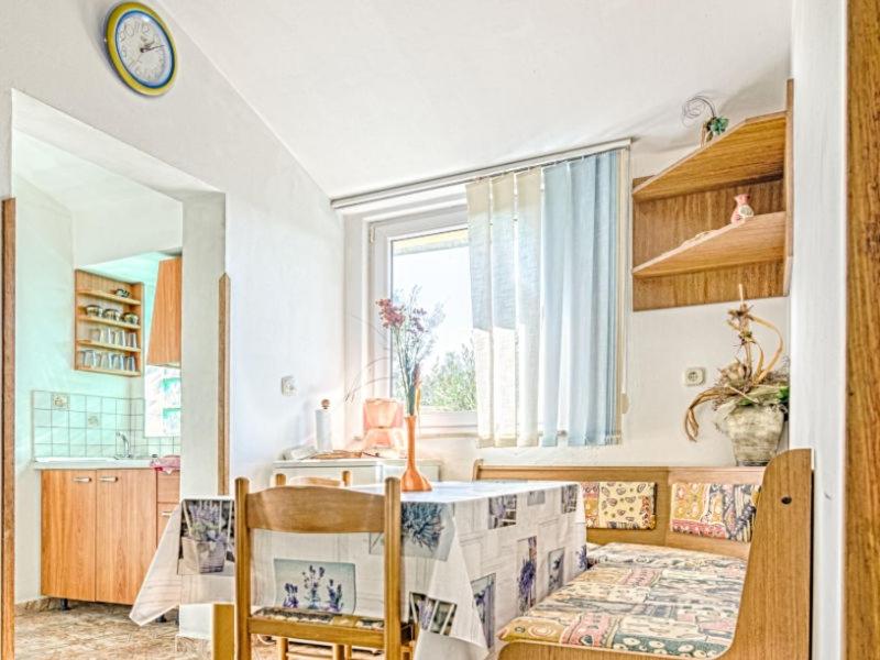 Zdjęcie z galerii obiektu Apartment in Medulin with Terrace, Air conditioning, Wi-Fi (4634-6) w Medulinie