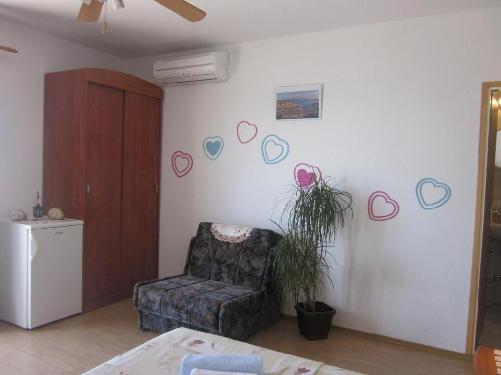 Fotografia z galérie ubytovania Room in Hvar town with sea view, terrace, air conditioning, Wi-Fi (3666-3) v destinácii Hvar