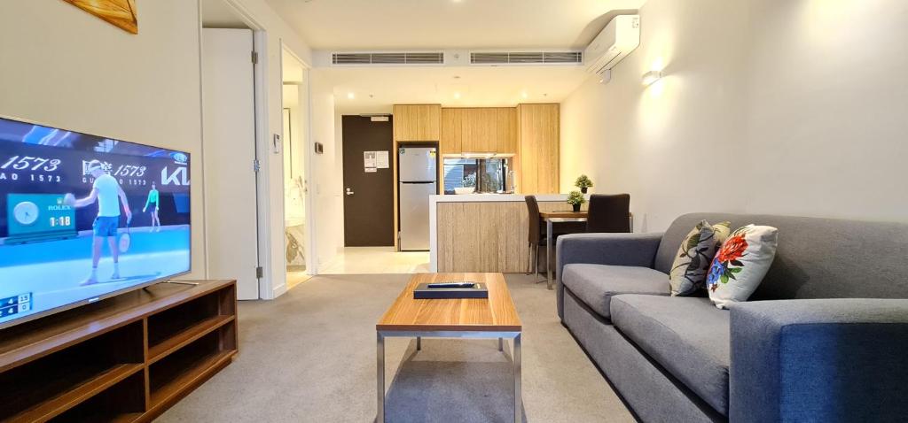 Flinders Street Apartments - 