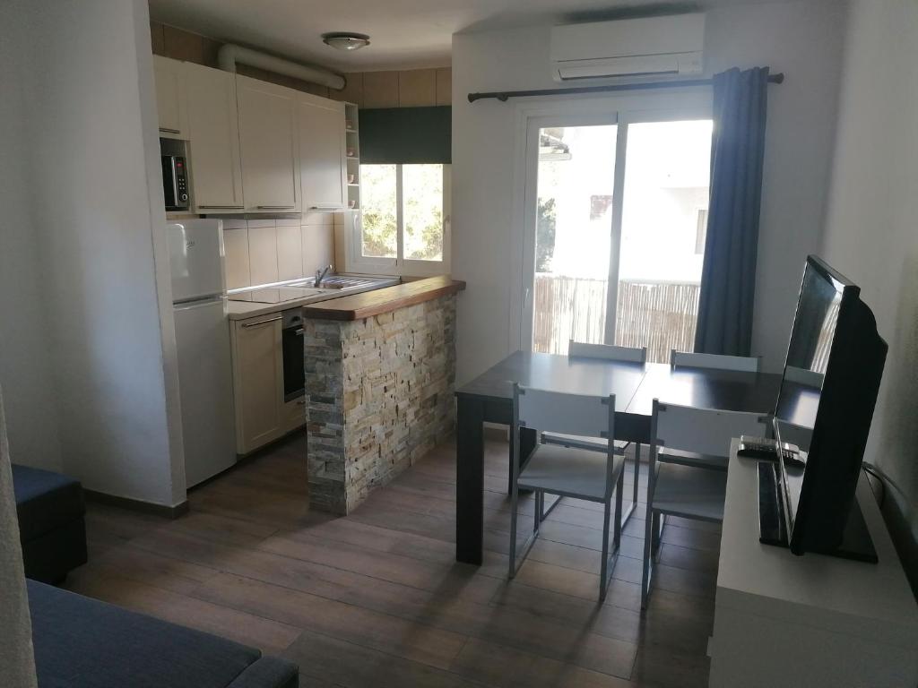 Copacabana Suite, Es Pujols – Updated 2023 Prices