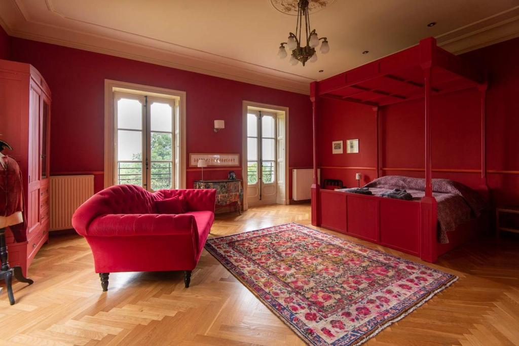 Posezení v ubytování Chateau de Bézyl