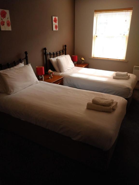 Victoria Cloisters Apartments - 