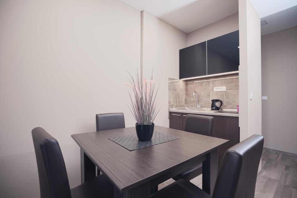 Belvedere Hills Luxury Apartments and Spa - Resim 40