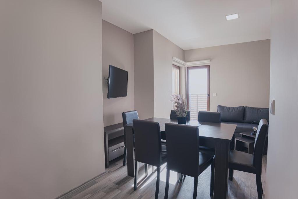 Belvedere Hills Luxury Apartments and Spa - Resim 45