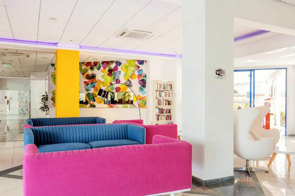 Posezení v ubytování Lantiana Gardens ApartHotel