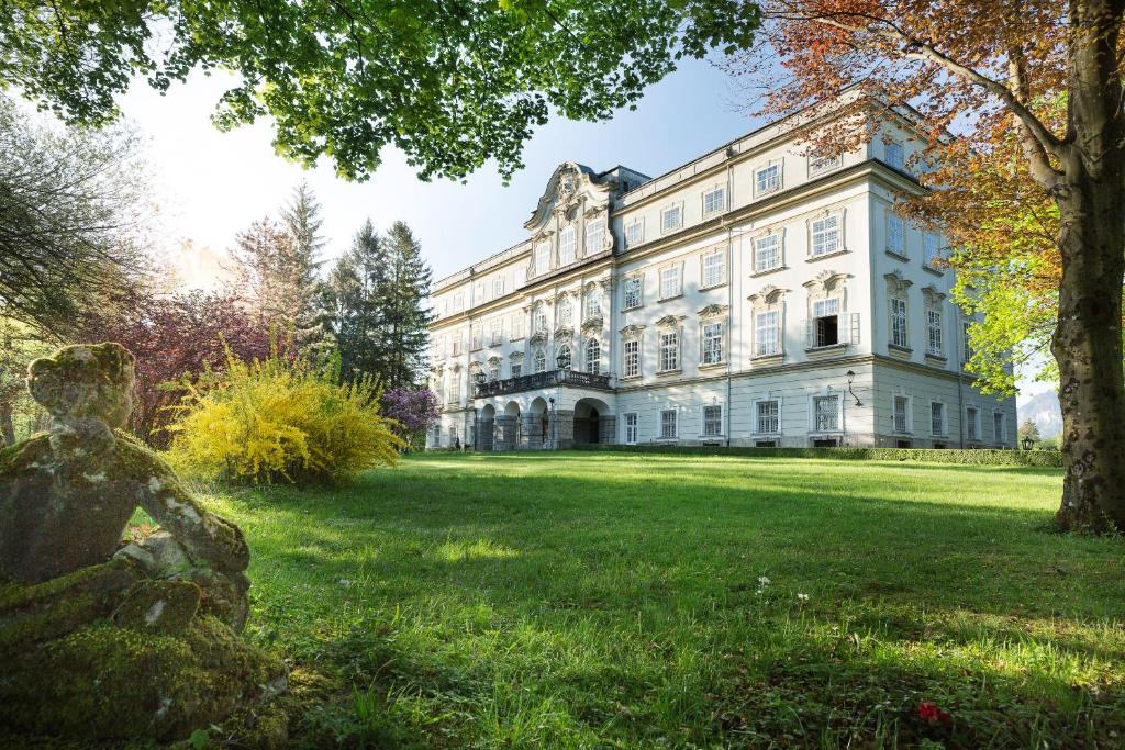 Κήπος έξω από το Hotel Schloss Leopoldskron