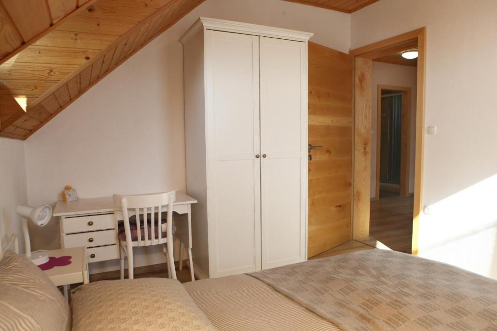 Postel nebo postele na pokoji v ubytování Lindika