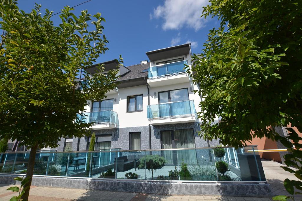 Bíbor Apartman 9600 Sárvár, 69 Rákóczi Ferenc utca kép - 1