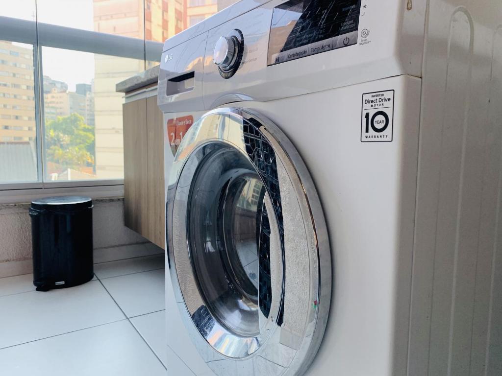  Apartamento a 200 metros da Paulista com AC