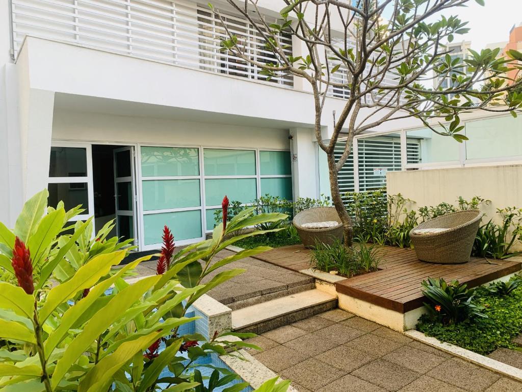  Apartamento a 200 metros da Paulista com AC