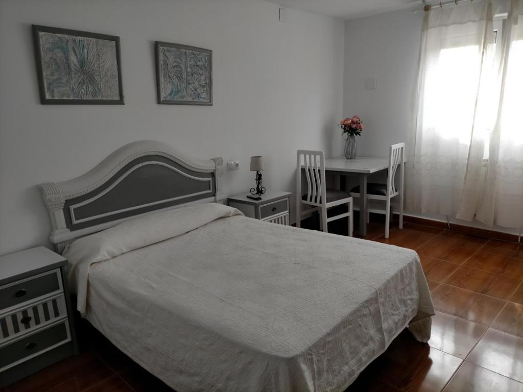 Pension Pensión Oyambre (Spanje San Vicente de la Barquera ...