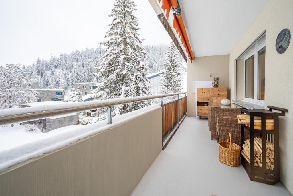 LAAX Homes - Val Signina 7-12 v zimě