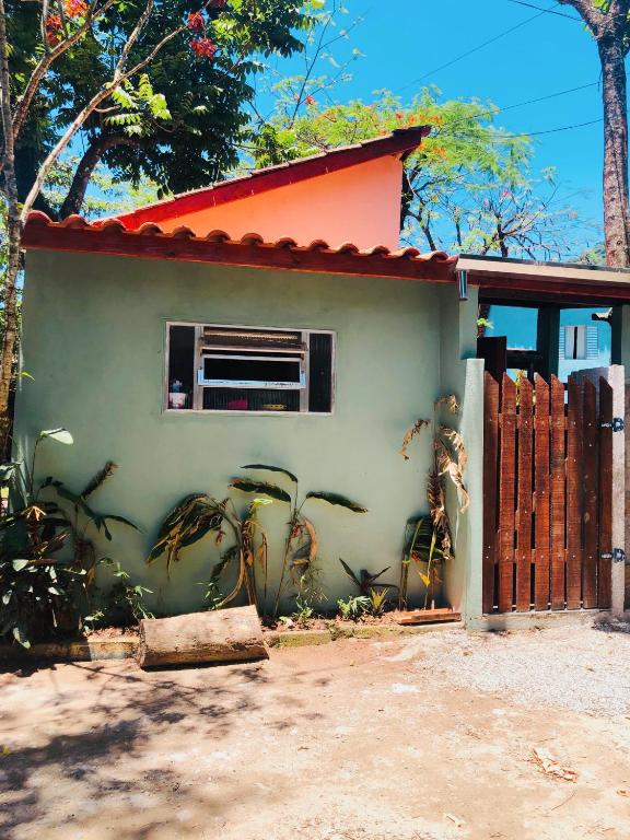  BANGALÔ PITANGUEIRA - SEU HOME-OFFICE NA PRAIA