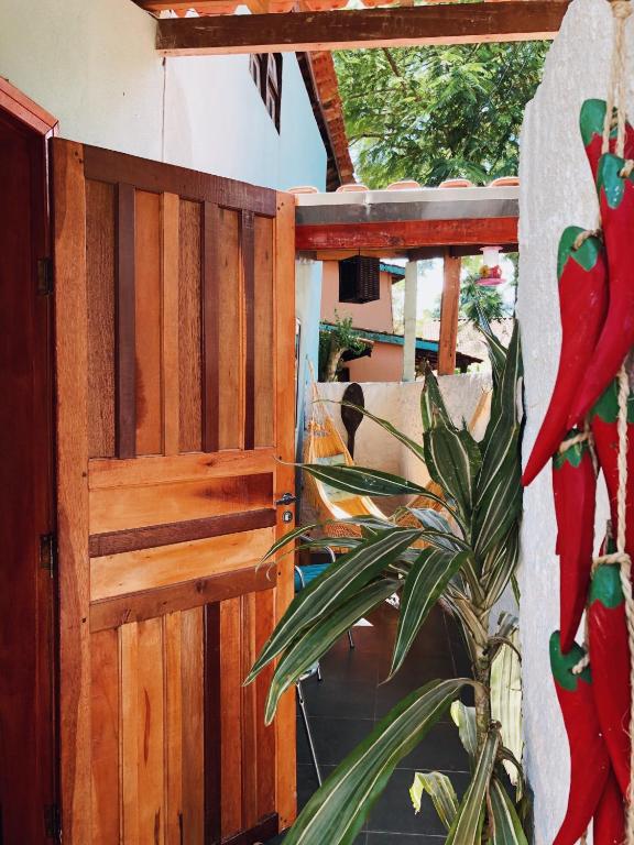  BANGALÔ PITANGUEIRA - SEU HOME-OFFICE NA PRAIA