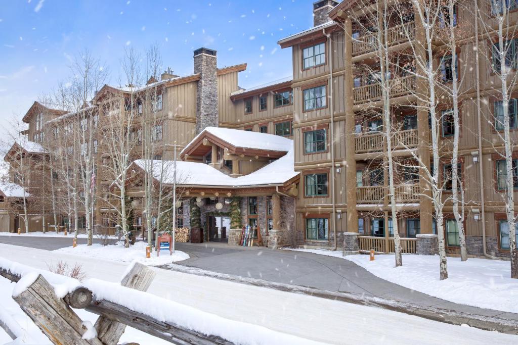 Teton Mountain Lodge and Spa, a Noble House Resort v zimě