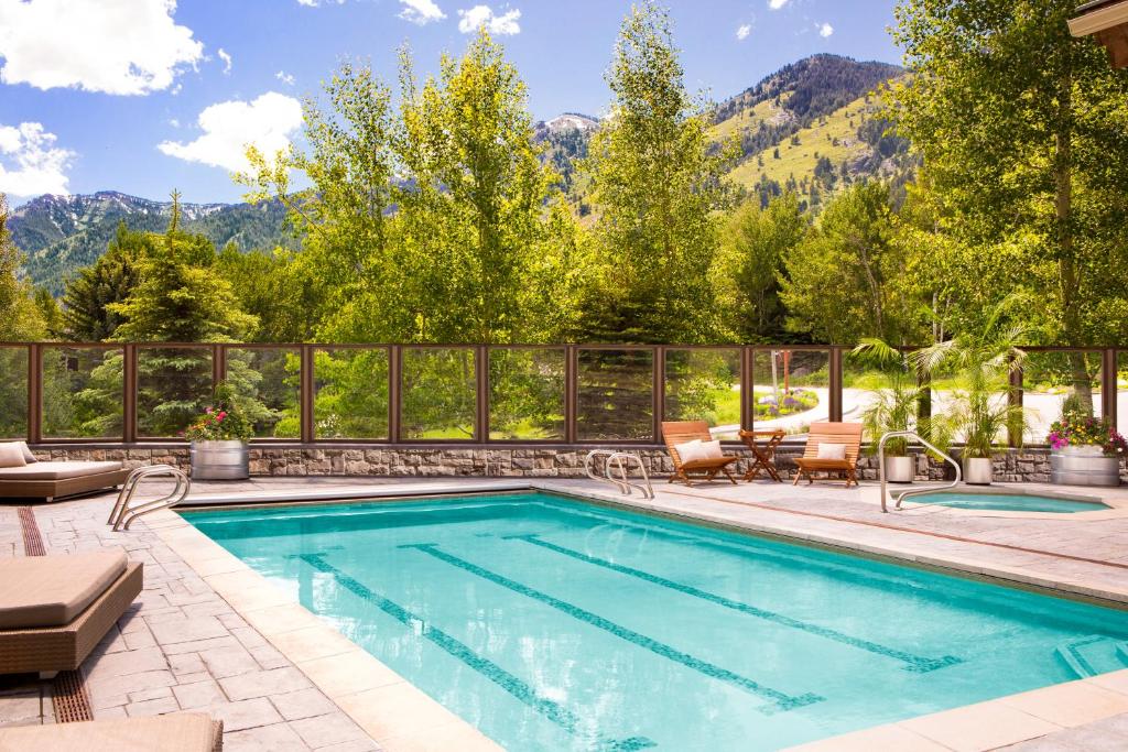 Teton Mountain Lodge and Spa, a Noble House Resort — photo 24