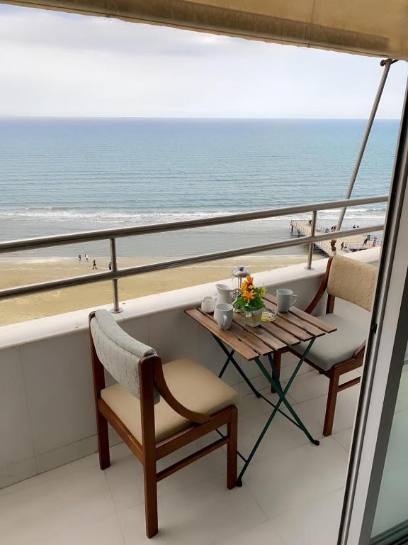 Larnaca Seaview Rooms - Habitación Doble Con Baño Compartido