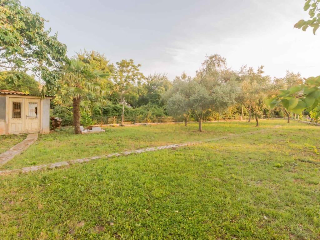 Zdjęcie z galerii obiektu Apartment in Njivice/Insel Krk 27855 w mieście Nijvice