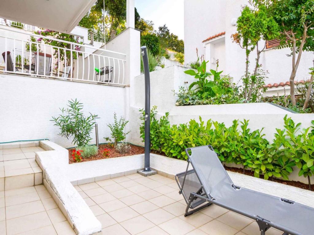 Ogród w obiekcie Apartment in Njivice/Insel Krk 13329