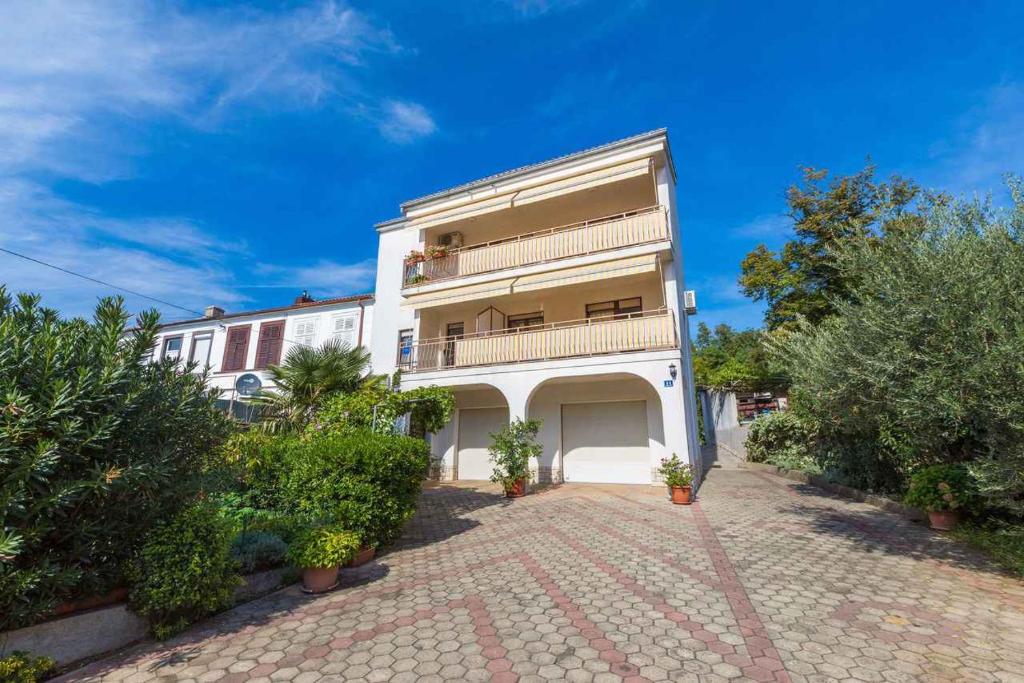 Two-Bedroom Apartment in Crikvenica XXIV