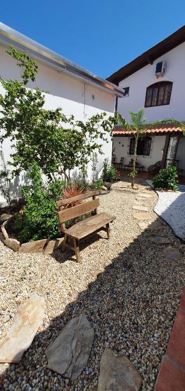  Praia Brava Guest House Suítes