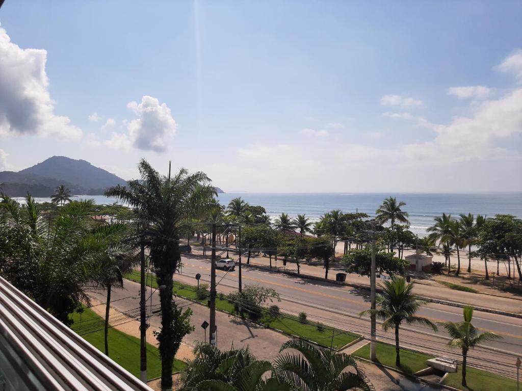  Praia Grande Ubatuba. Vista P/ o Mar