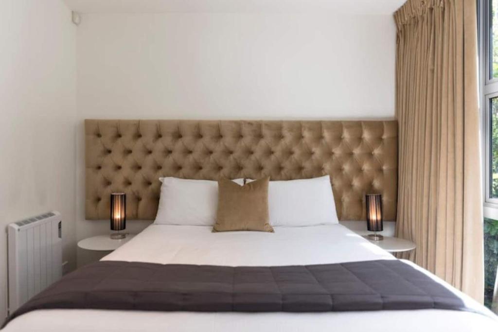 Brilliant Central Location - Resim 7