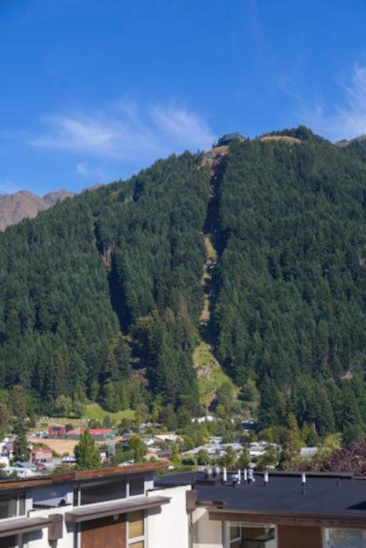 Brilliant Central Location - Resim 25