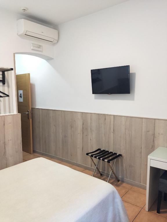 Hostal Maria Ronda - 19