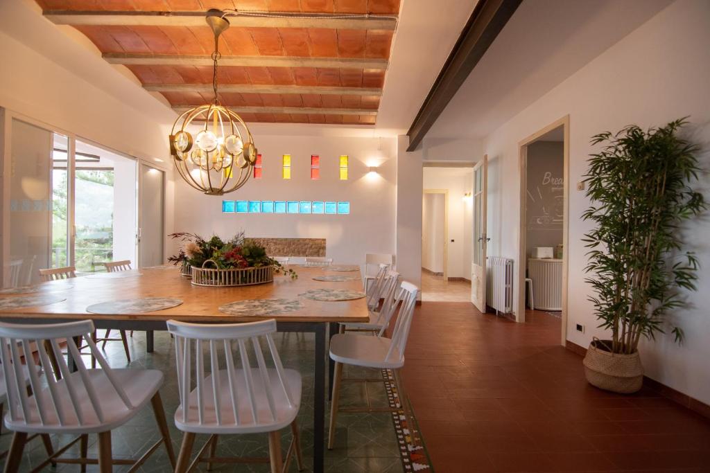 Posedenie v ubytovaní VILLA DEL RIU