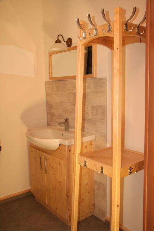 Fotografie z fotogalerie ubytování Ferienwohnung Zum Karzl v destinaci Sehmatal