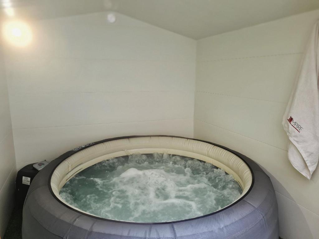 L'Empire Paris - Louvre - Resim 39