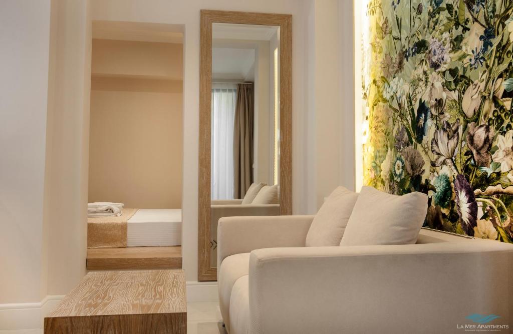 La Mer Apartments - 5