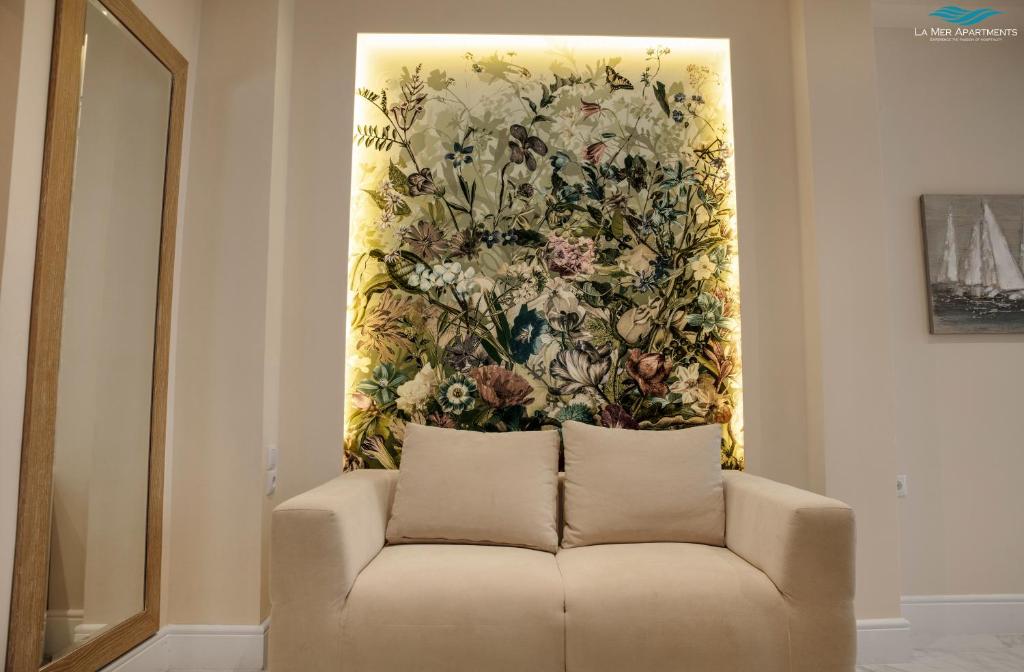 La Mer Apartments - 4