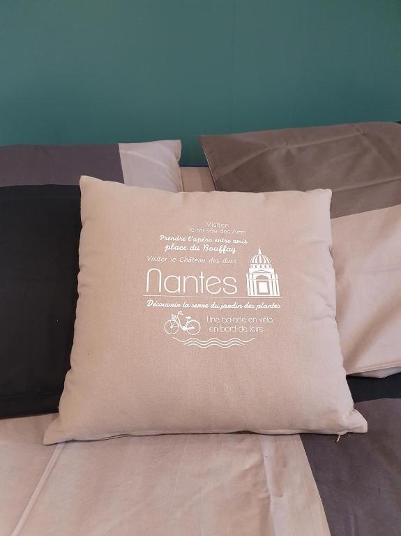 Le Nantais - Appartement avec chambre - Hypercentre de Nantes, Nantes –  Updated 2023 Prices