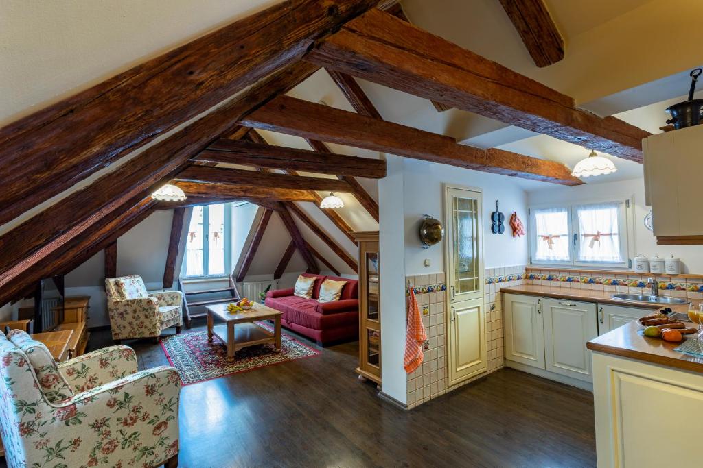 Residence U Cerného Orla - Resim 30