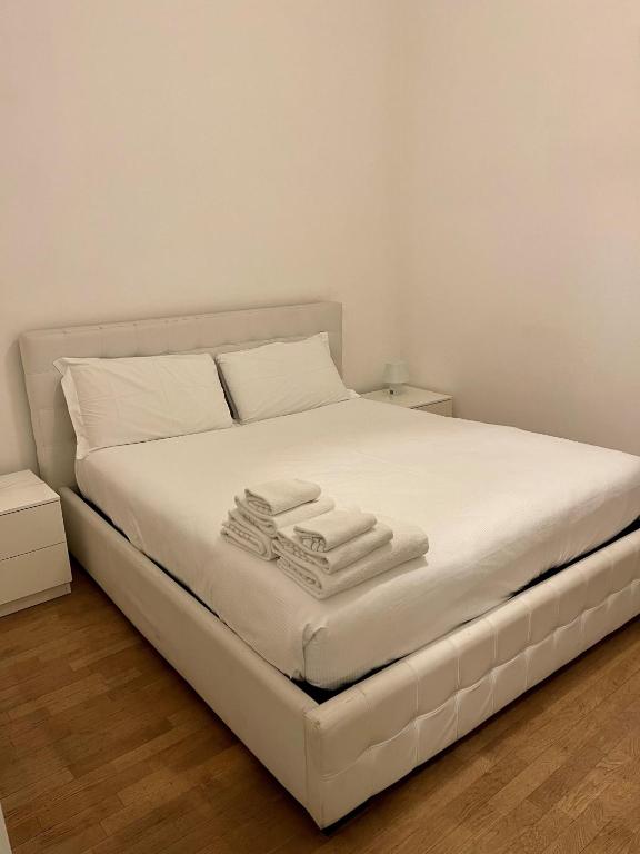 Easy Milano - Rooms and Apartments Navigli - Resim 28