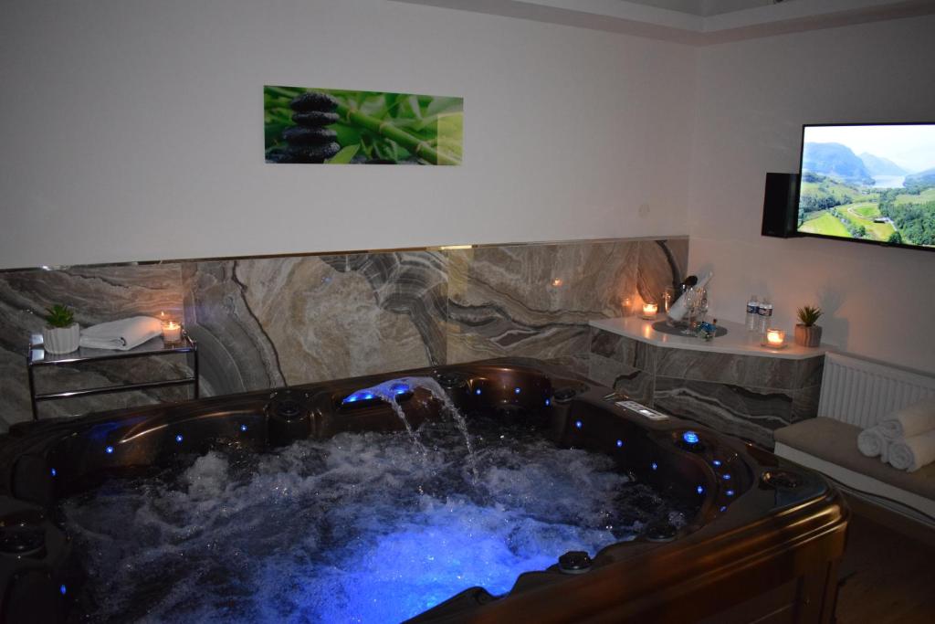 GRAND HARRACHOV PENSION v centru - 12