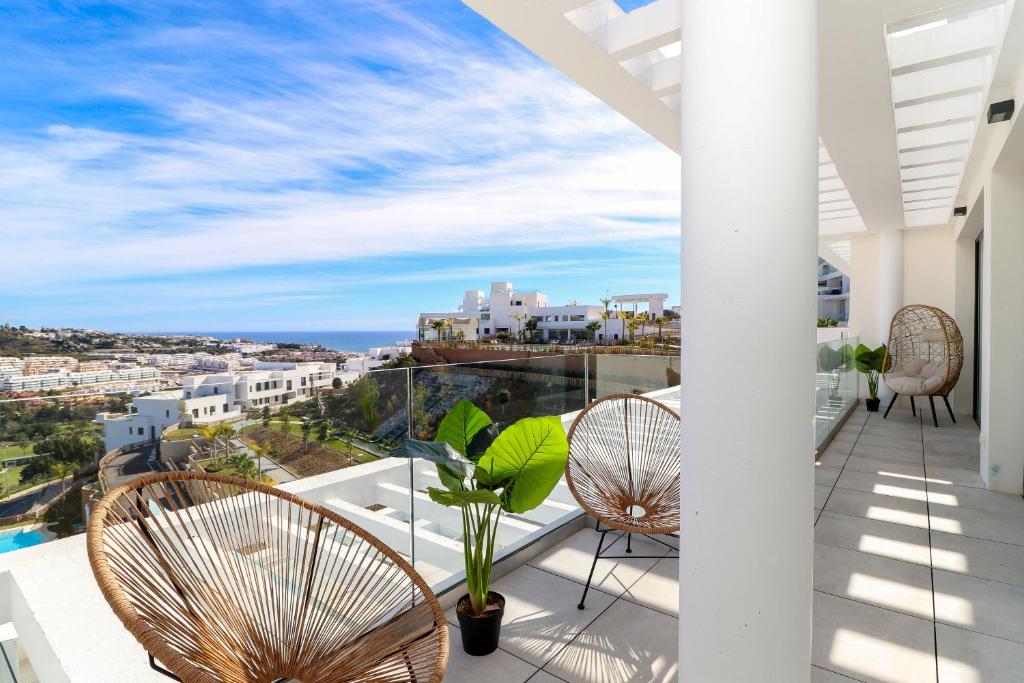 Luxury Penthouse with Private Pool in Casa Banderas La Cala ...