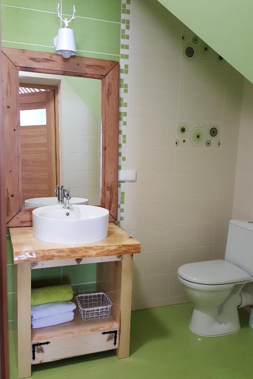 Kúpeľňa v ubytovaní VILLA JAGODOVO Biały Dunajec