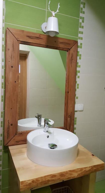 Kúpeľňa v ubytovaní VILLA JAGODOVO Biały Dunajec
