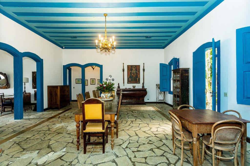  Fazenda Colonial na praia Domingas Dias em Ubatuba