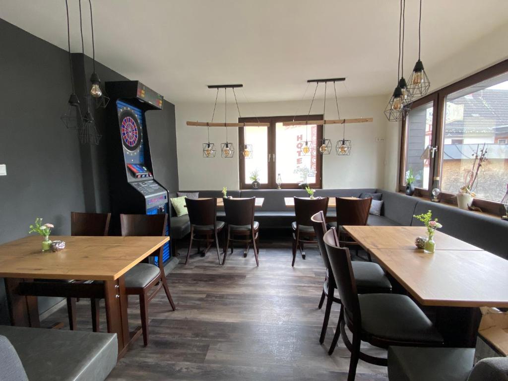 Posezení v ubytování Landgasthof-Bikerhotel Arnold