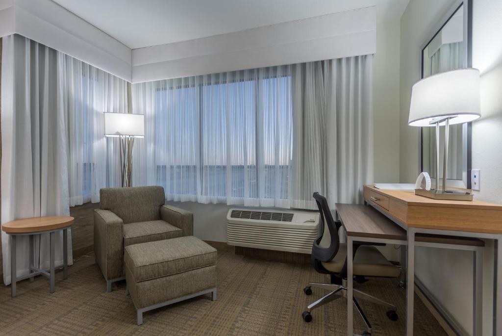 Holiday Inn San Marcos Convention Center by IHG photo