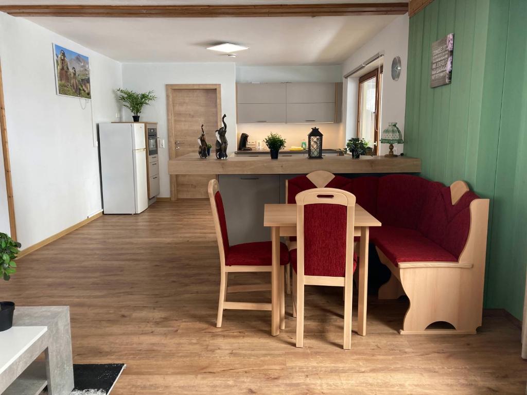 Kuchyňa alebo kuchynka v ubytovaní Alpenhaus Denver