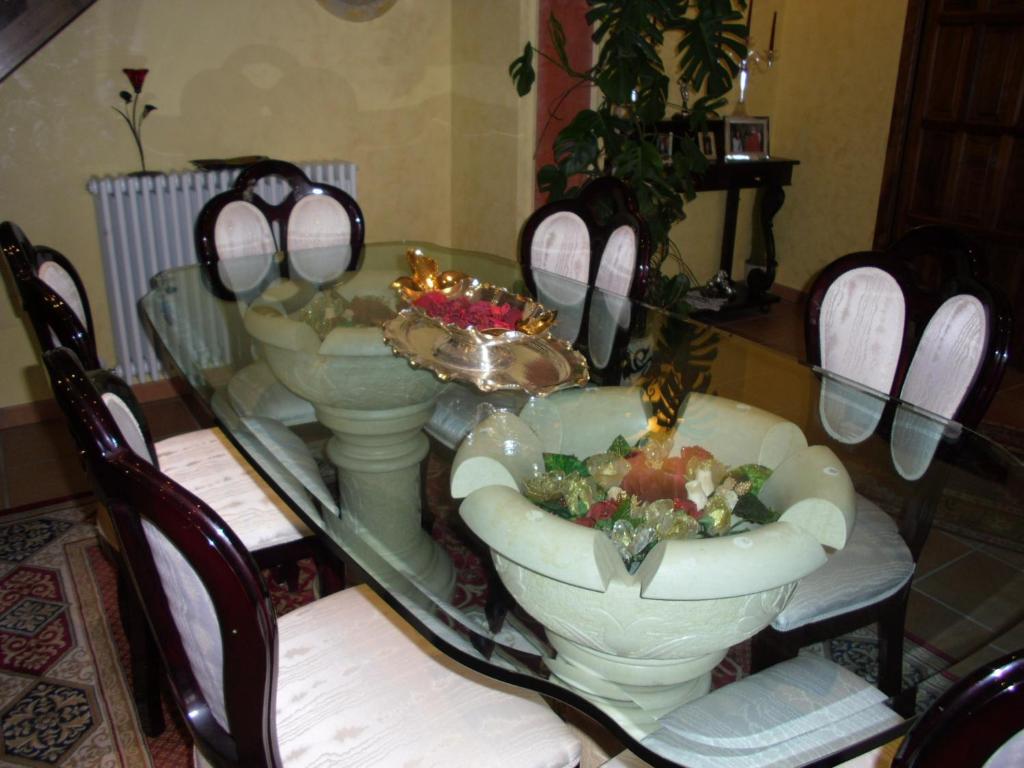 A seating area at B&B Il Cantico