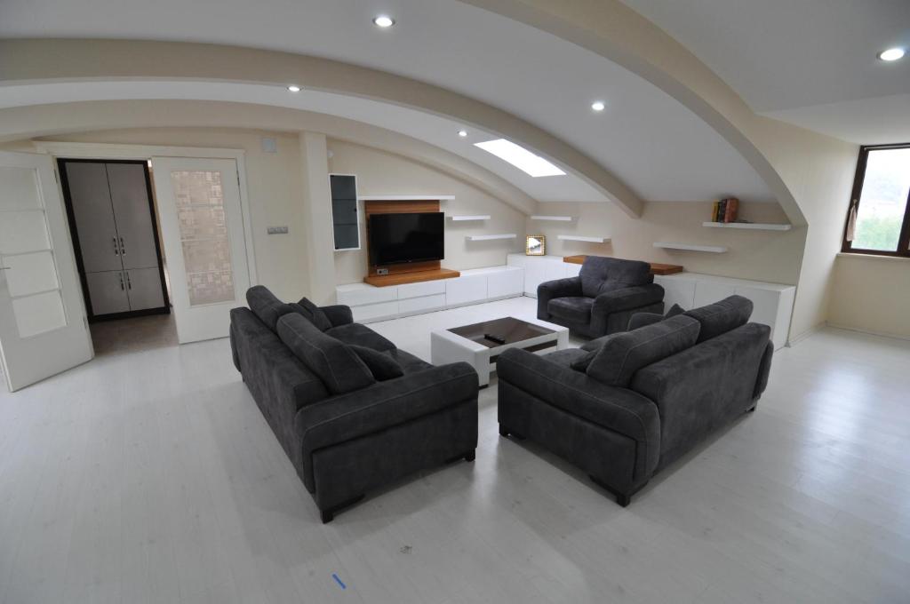 Posezení v ubytování Dekar Apartments